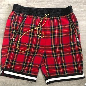 Plaid men’s shorts